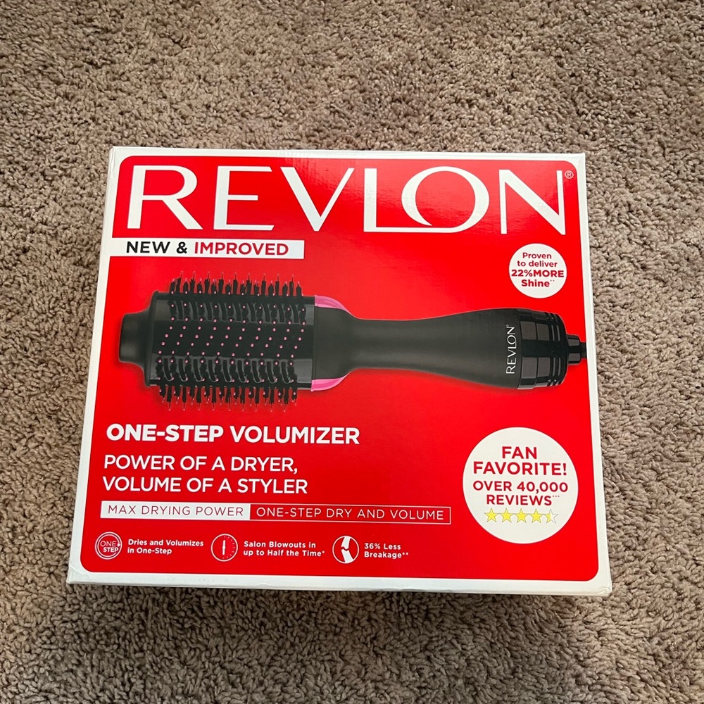 Revlon One Step Volumizer Brush Hairdryer